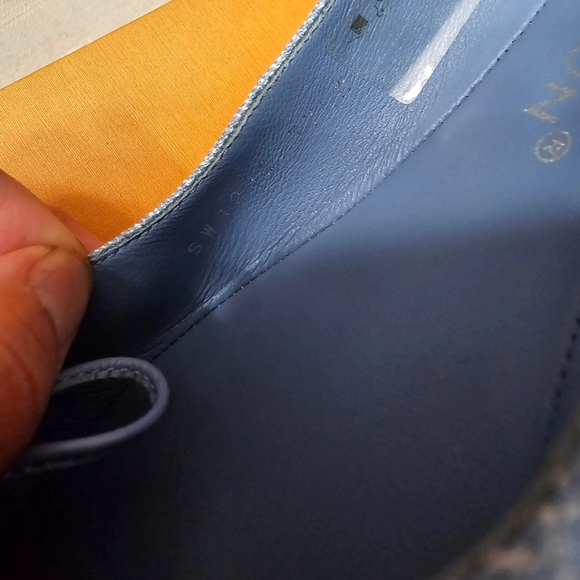 #01540-5310 LOUIS VUITTON DENIM DOLL SHOES - Picture 5 of 12